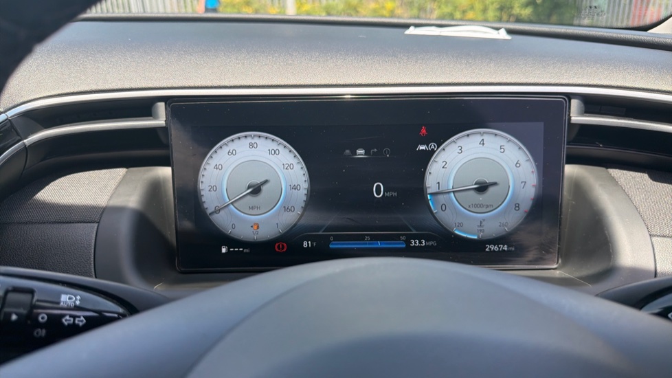 Hyundai TUCSON 1.6 TGDi Premium 5dr 2WD Petrol Estate - Image 18