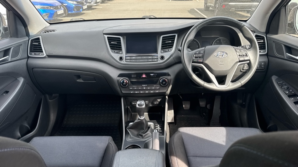 Hyundai TUCSON 1.7 CRDi Blue Drive SE Nav 5dr 2WD Diesel Estate - Image 10