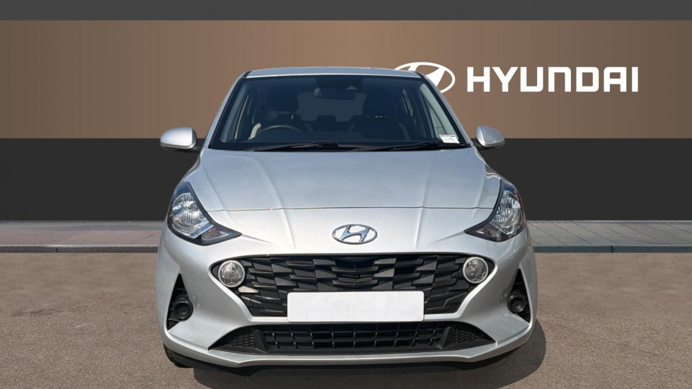 Hyundai i10 1.0 MPi SE 5dr Petrol Hatchback - Image 3