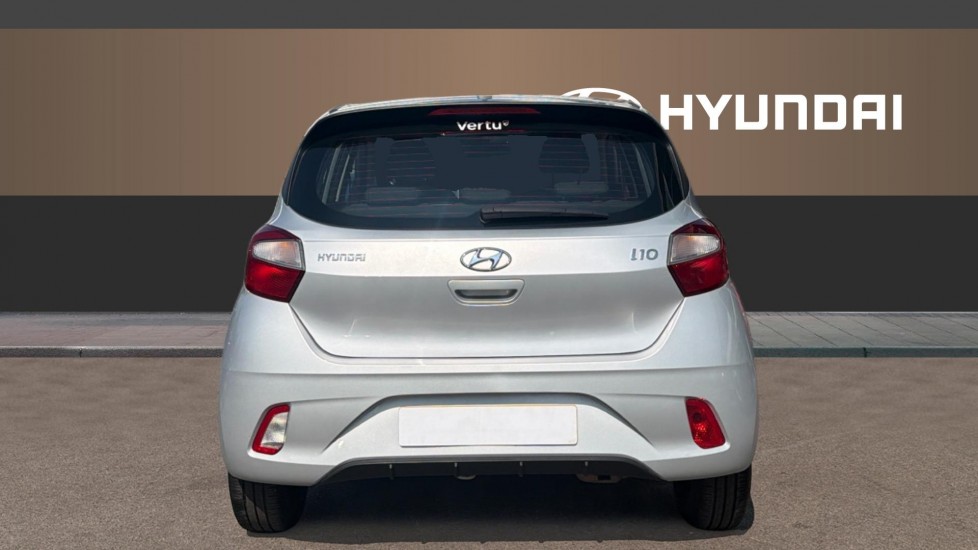 Hyundai i10 1.0 MPi SE 5dr Petrol Hatchback - Image 6