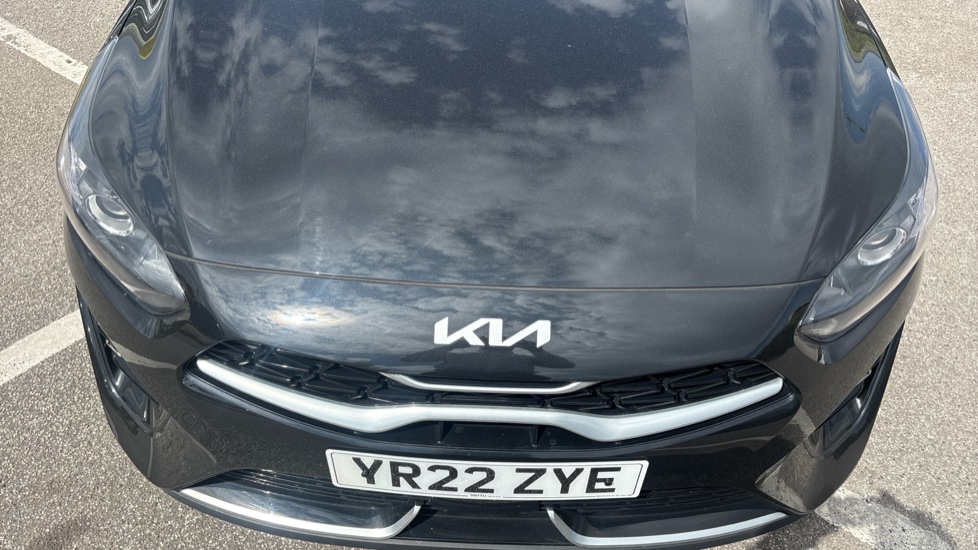 Kia Ceed 1.5T GDi ISG GT-Line 5dr Petrol Hatchback - Image 8