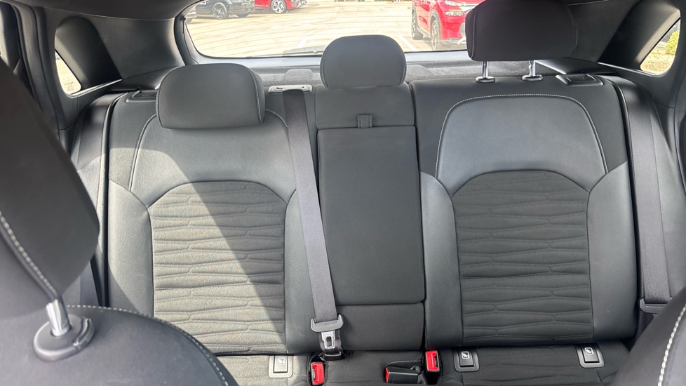Kia Ceed 1.5T GDi ISG GT-Line 5dr Petrol Hatchback - Image 15