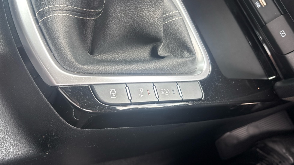 Kia Ceed 1.5T GDi ISG GT-Line 5dr Petrol Hatchback - Image 26