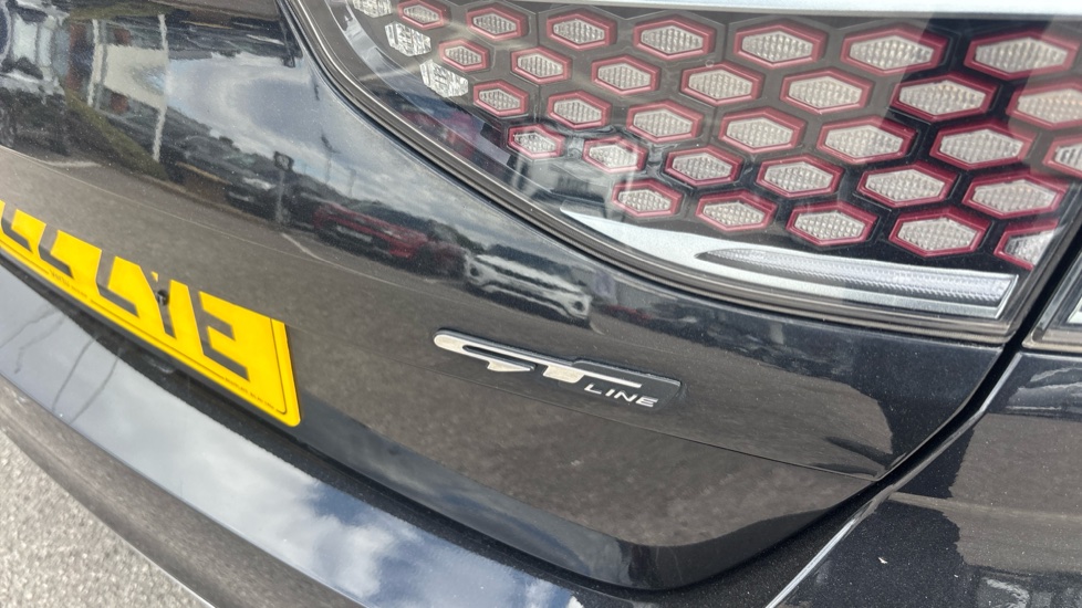 Kia Ceed 1.5T GDi ISG GT-Line 5dr Petrol Hatchback - Image 32