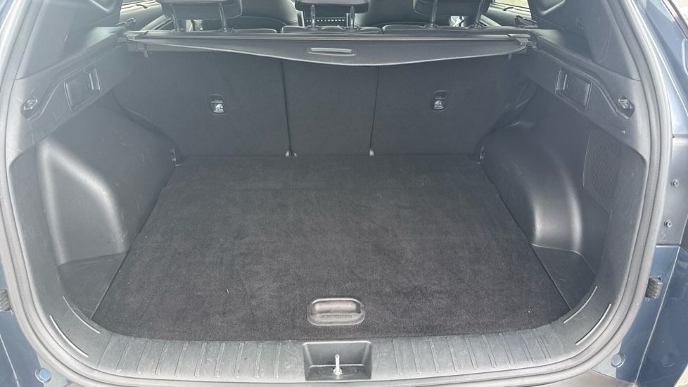 Hyundai TUCSON 1.6 TGDi Hybrid 230 Ultimate 5dr 2WD Auto Hybrid Estate - Image 4