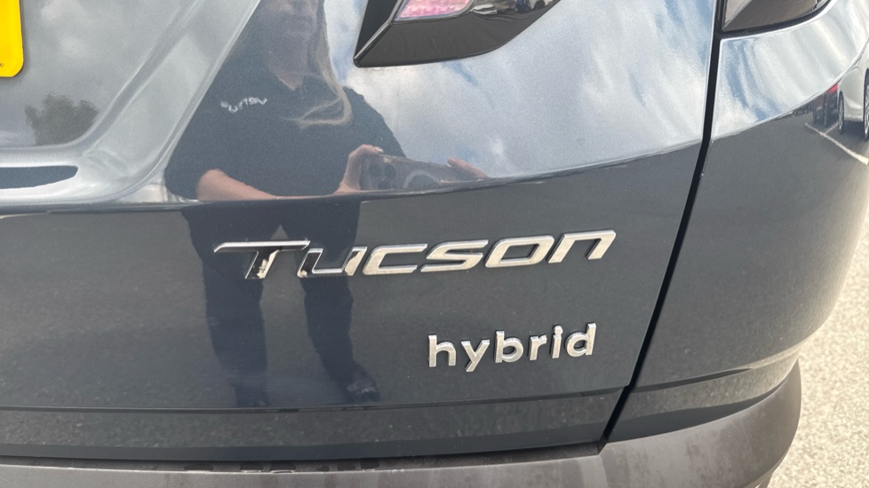Hyundai TUCSON 1.6 TGDi Hybrid 230 Ultimate 5dr 2WD Auto Hybrid Estate - Image 33