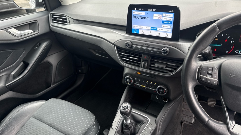 Ford Focus 1.0 EcoBoost 125 Titanium X 5dr Petrol Hatchback - Image 14