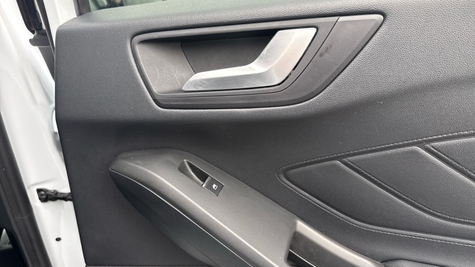 Ford Focus 1.0 EcoBoost 125 Titanium X 5dr Petrol Hatchback - Image 46
