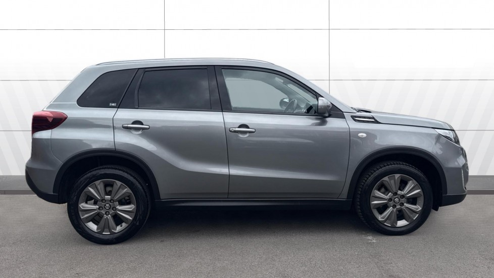 Suzuki Vitara 1.4 Boosterjet 48V Hybrid SZ-T 5dr Petrol Estate - Image 5