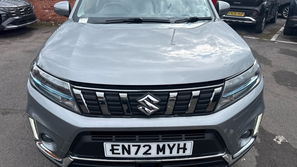 Suzuki Vitara 1.4 Boosterjet 48V Hybrid SZ-T 5dr Petrol Estate - Image 8