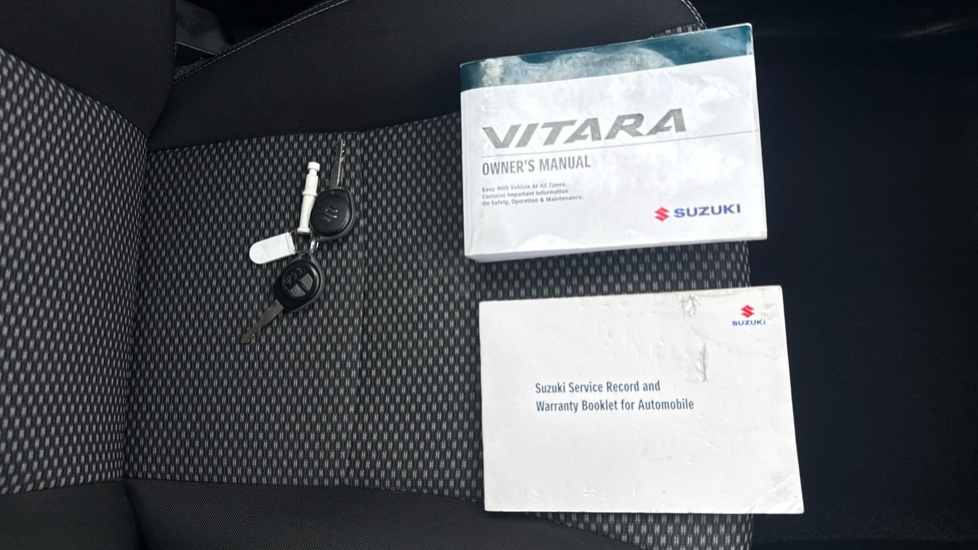 Suzuki Vitara 1.4 Boosterjet 48V Hybrid SZ-T 5dr Petrol Estate - Image 19