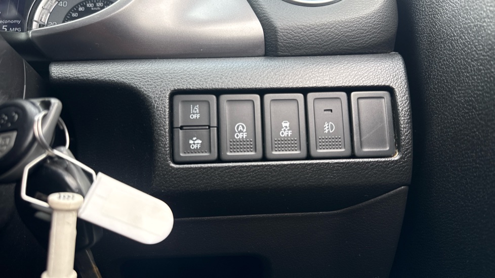 Suzuki Vitara 1.4 Boosterjet 48V Hybrid SZ-T 5dr Petrol Estate - Image 36