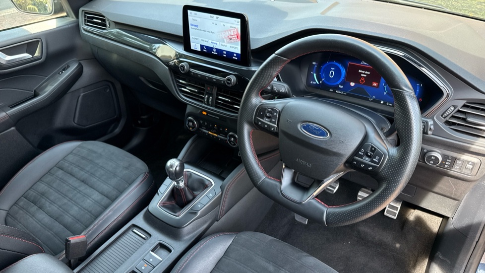Ford Kuga 1.5 EcoBlue ST-Line X Edition 5dr Diesel Estate - Image 11