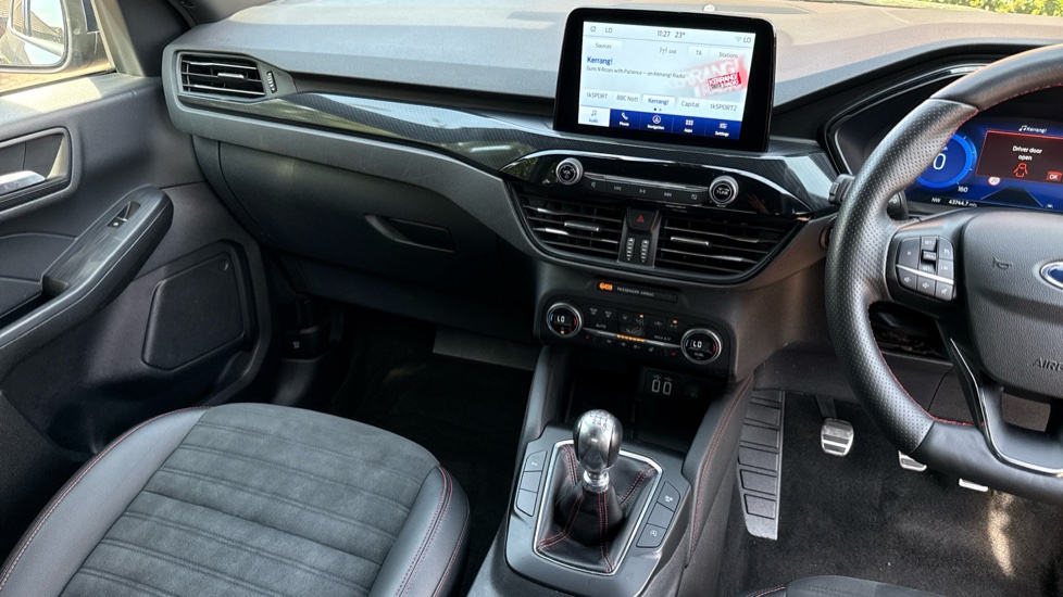 Ford Kuga 1.5 EcoBlue ST-Line X Edition 5dr Diesel Estate - Image 14