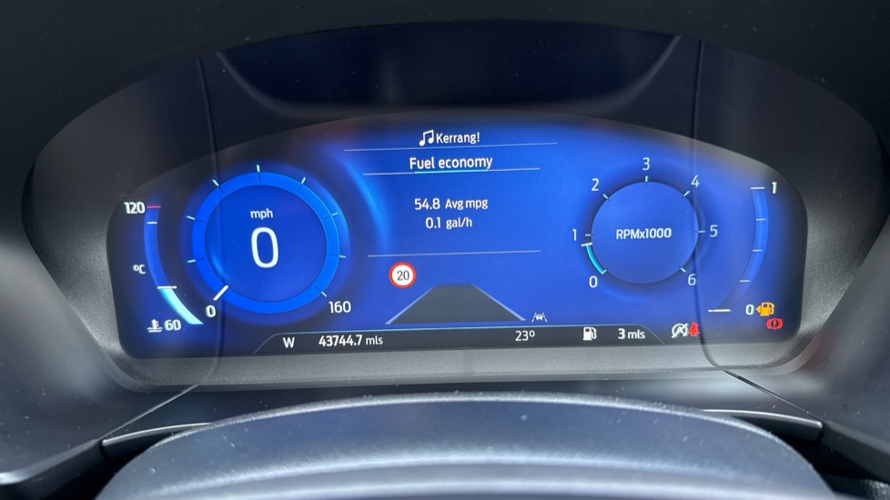 Ford Kuga 1.5 EcoBlue ST-Line X Edition 5dr Diesel Estate - Image 18