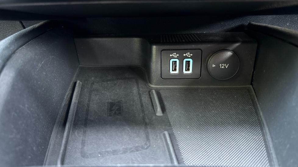 Ford Kuga 1.5 EcoBlue ST-Line X Edition 5dr Diesel Estate - Image 26