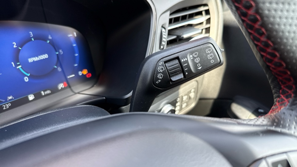 Ford Kuga 1.5 EcoBlue ST-Line X Edition 5dr Diesel Estate - Image 33