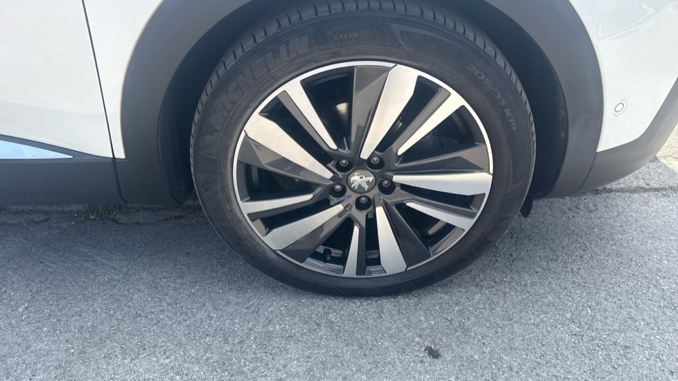 Peugeot 3008 1.2 PureTech GT Line 5dr Petrol Estate - Image 50
