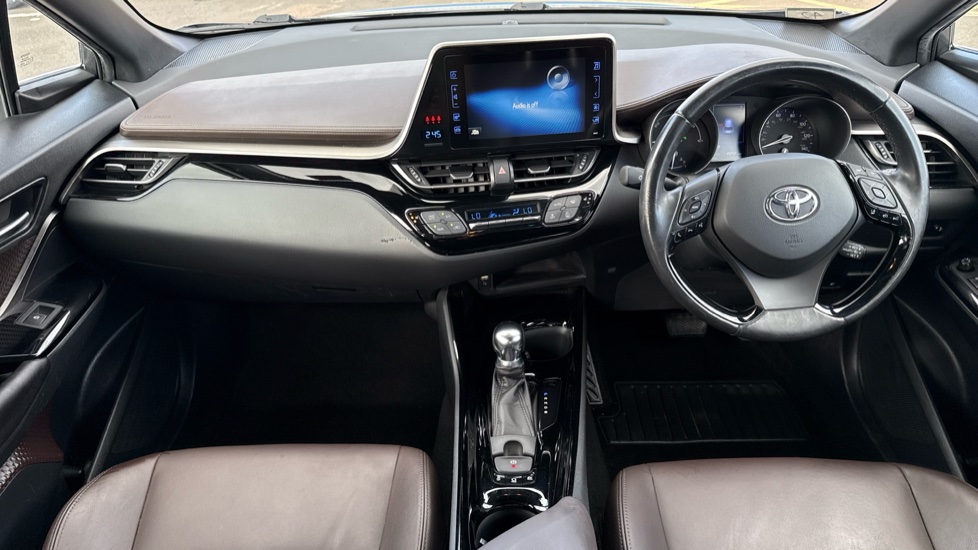 Toyota C-HR 1.8 Hybrid Excel 5dr CVT Hybrid Hatchback - Image 10