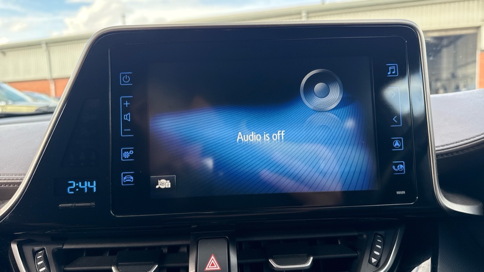 Toyota C-HR 1.8 Hybrid Excel 5dr CVT Hybrid Hatchback - Image 12