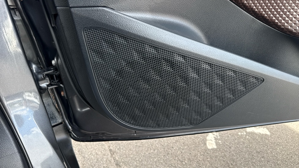Toyota C-HR 1.8 Hybrid Excel 5dr CVT Hybrid Hatchback - Image 41