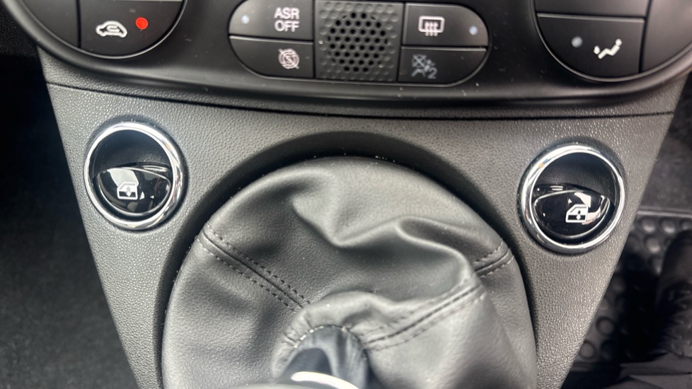 Fiat 500 1.0 Mild Hybrid Star 3dr Petrol Hatchback - Image 26