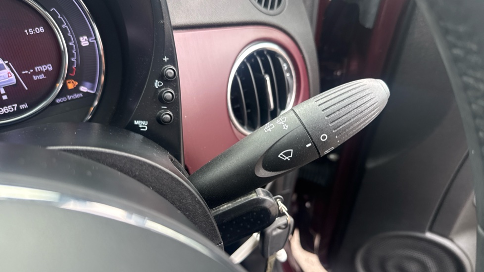 Fiat 500 1.0 Mild Hybrid Star 3dr Petrol Hatchback - Image 32