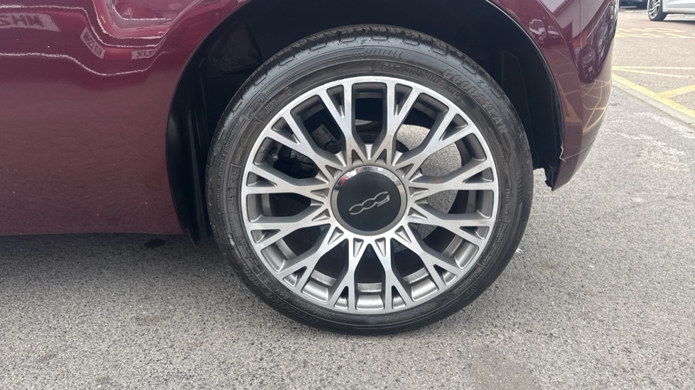 Fiat 500 1.0 Mild Hybrid Star 3dr Petrol Hatchback - Image 47