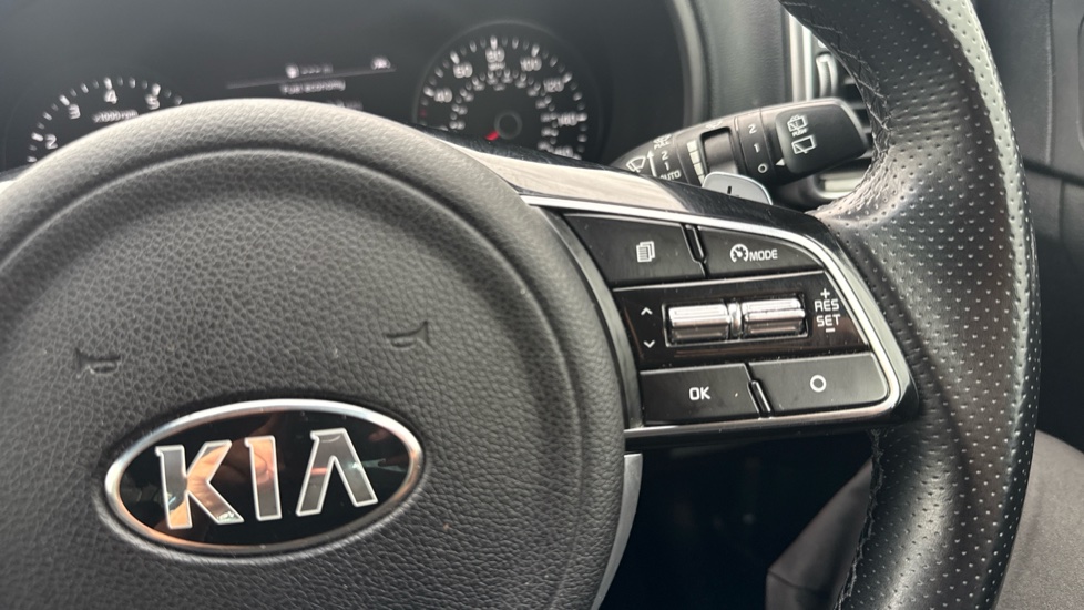 Kia Sportage 1.6T GDi ISG GT-Line 5dr DCT Auto [AWD] Petrol Estate - Image 34
