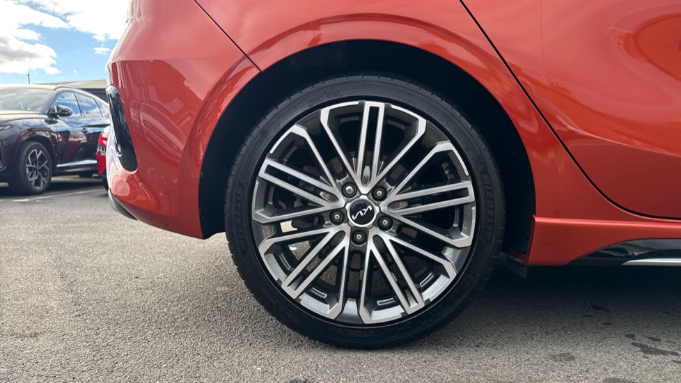 Kia Ceed 1.5T GDi ISG 138 GT-Line S 5dr DCT Petrol Hatchback - Image 7