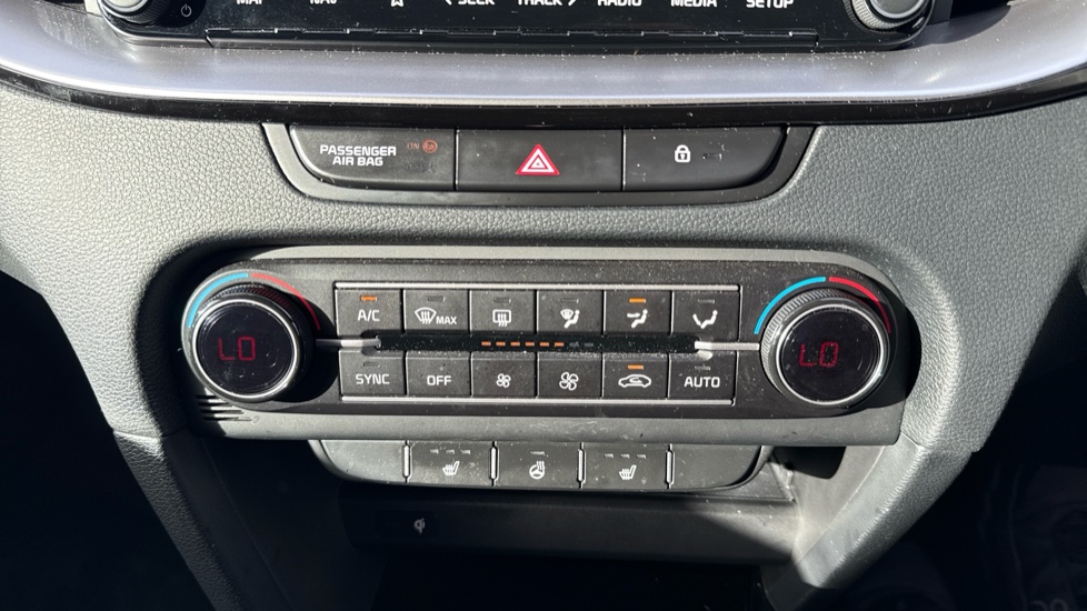 Kia Ceed 1.5T GDi ISG 138 GT-Line S 5dr DCT Petrol Hatchback - Image 25