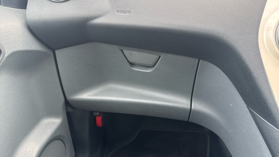 Ford Ka 1.2 Titanium 3dr [Start Stop] Petrol Hatchback - Image 22