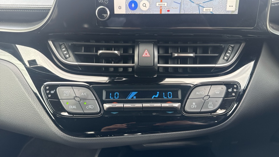 Toyota C-HR 1.8 Hybrid Design 5dr CVT Hybrid Hatchback - Image 26