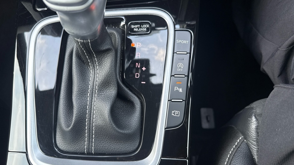 Kia Xceed 1.5T GDi ISG GT-Line S 5dr DCT Petrol Hatchback - Image 30