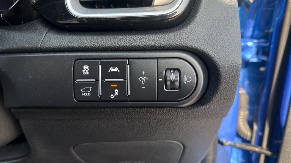 Kia Xceed 1.5T GDi ISG GT-Line S 5dr DCT Petrol Hatchback - Image 37
