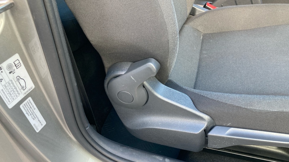 Volkswagen Up 1.0 65PS Up 3dr Petrol Hatchback - Image 22