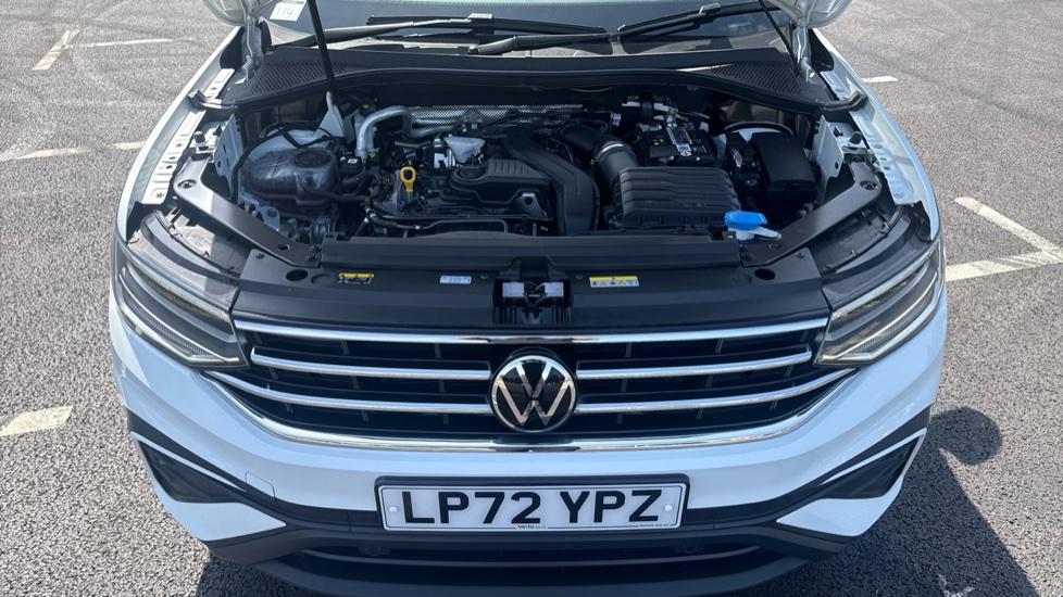 Volkswagen Tiguan Allspace 1.5 TSI Life 5dr DSG Petrol Estate - Image 8