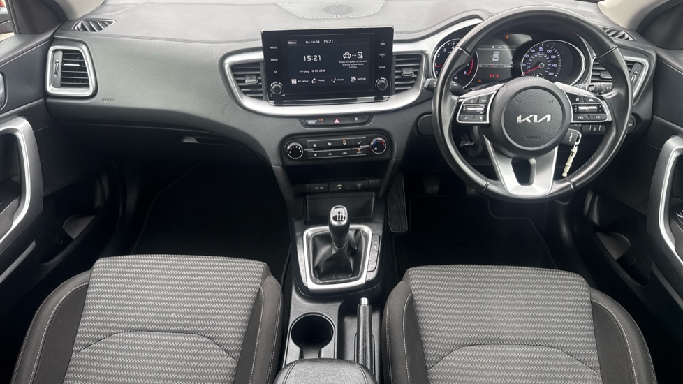 Kia Xceed 1.5T GDi ISG 2 5dr Petrol Hatchback - Image 10