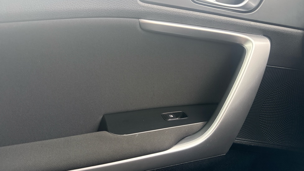 Kia Xceed 1.5T GDi ISG 2 5dr Petrol Hatchback - Image 21