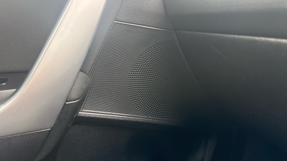 Kia Xceed 1.5T GDi ISG 2 5dr Petrol Hatchback - Image 22