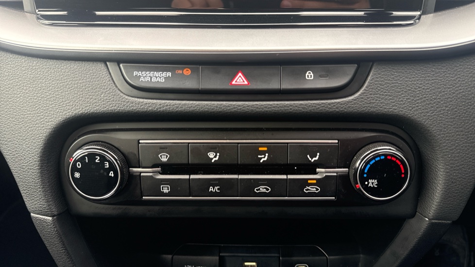 Kia Xceed 1.5T GDi ISG 2 5dr Petrol Hatchback - Image 25