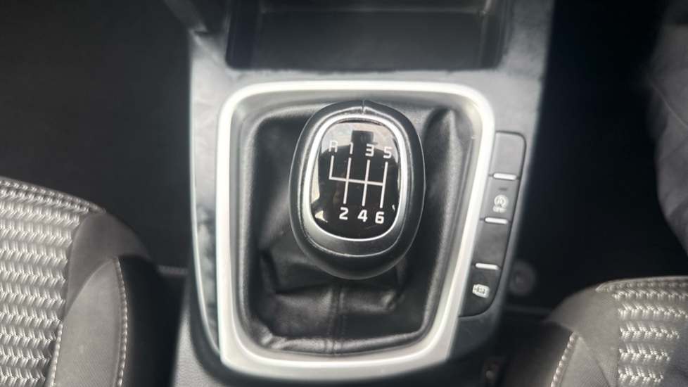 Kia Xceed 1.5T GDi ISG 2 5dr Petrol Hatchback - Image 28