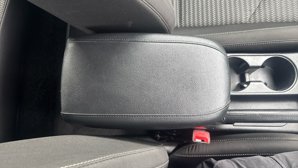 Kia Xceed 1.5T GDi ISG 2 5dr Petrol Hatchback - Image 31