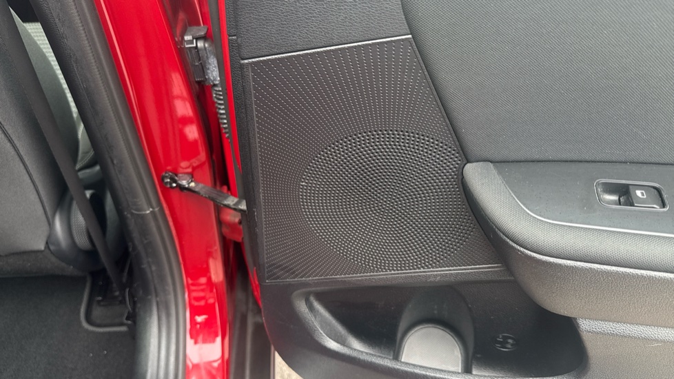 Kia Xceed 1.5T GDi ISG 2 5dr Petrol Hatchback - Image 43
