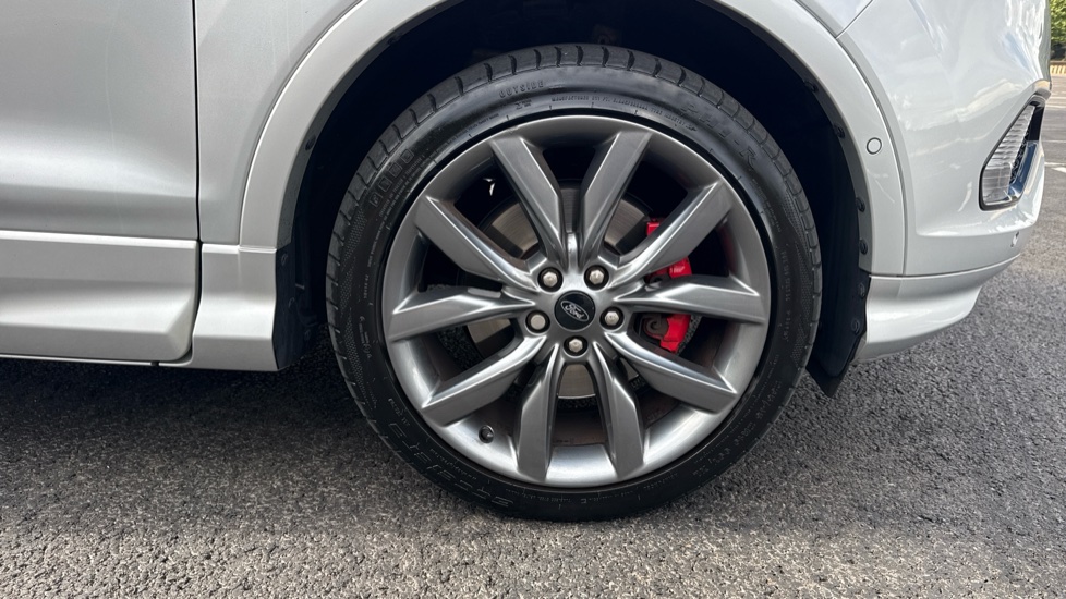 Ford Kuga 2.0 TDCi ST-Line Edition 5dr 2WD Diesel Estate - Image 52