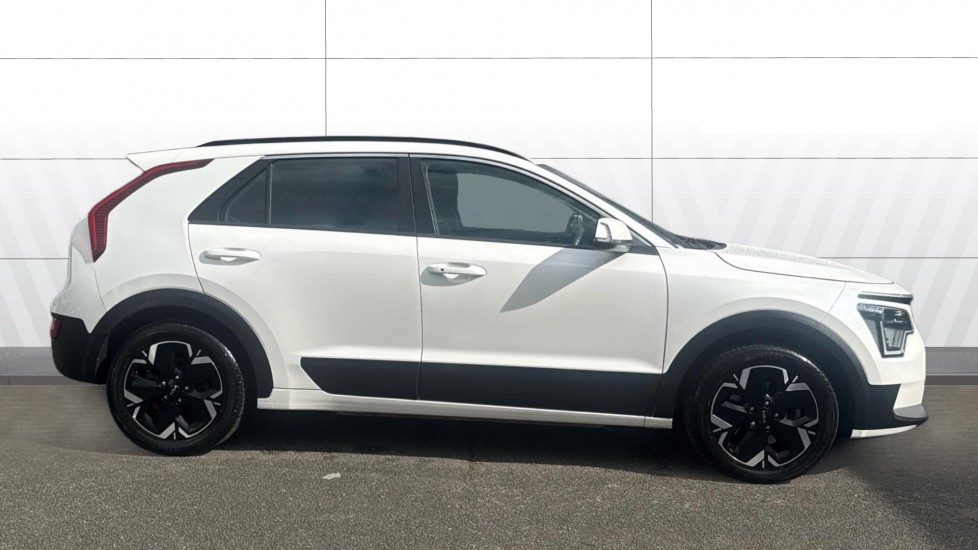 Kia Niro 150kW 2 64kWh 5dr Auto Electric Estate - Image 5