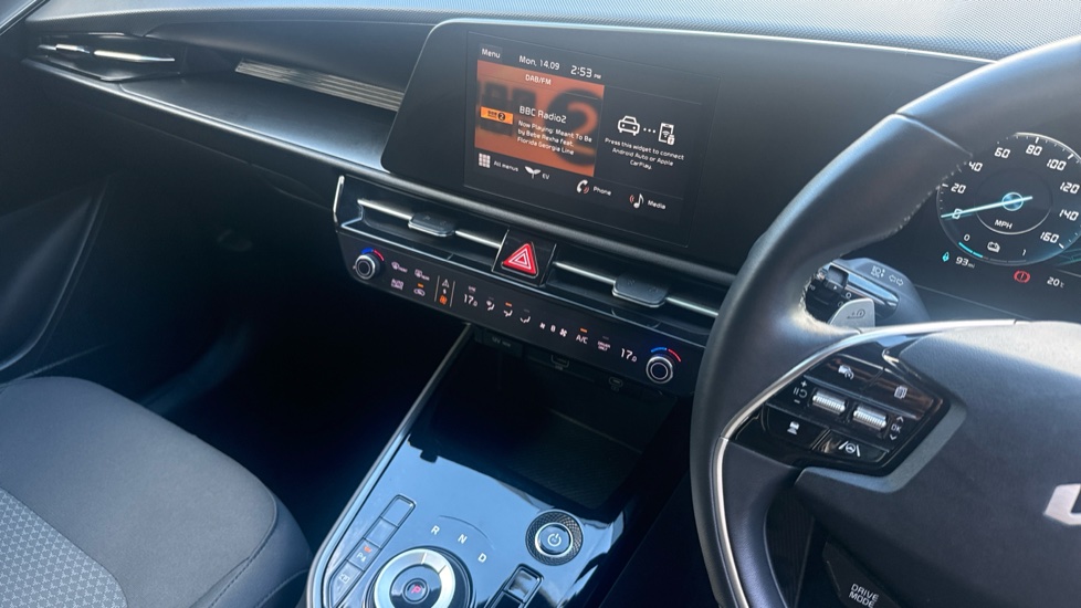 Kia Niro 150kW 2 64kWh 5dr Auto Electric Estate - Image 14