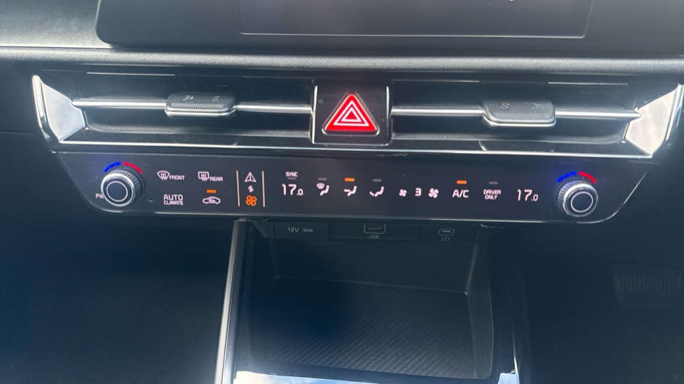 Kia Niro 150kW 2 64kWh 5dr Auto Electric Estate - Image 25