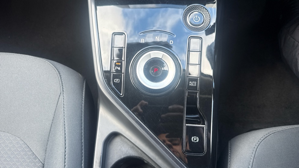 Kia Niro 150kW 2 64kWh 5dr Auto Electric Estate - Image 27