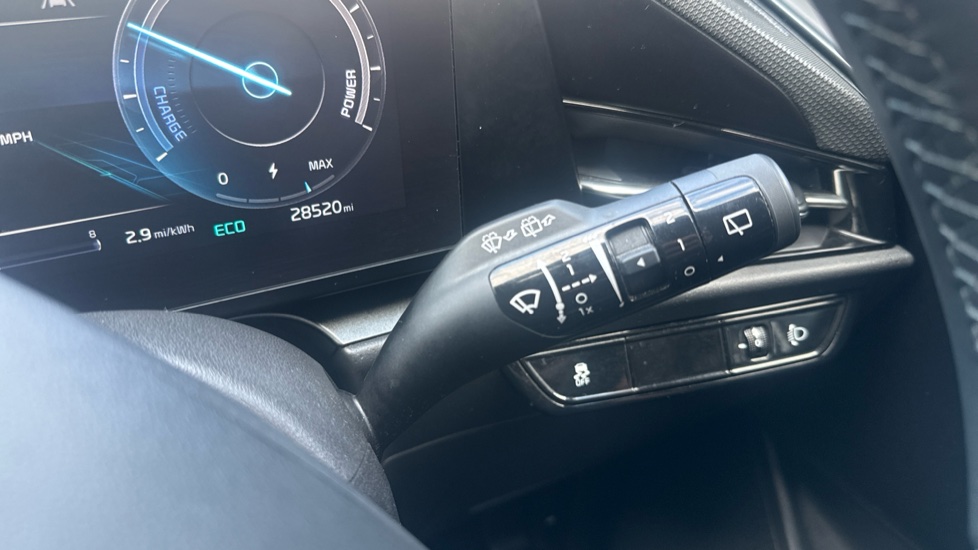 Kia Niro 150kW 2 64kWh 5dr Auto Electric Estate - Image 32